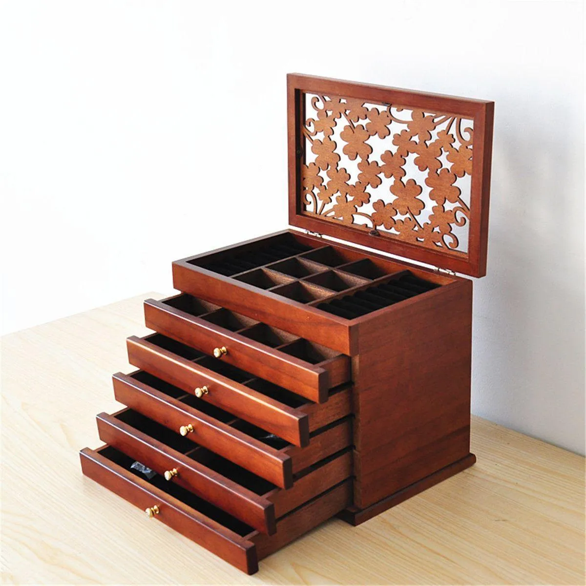 Charming Vintage Wooden Jewelry Chest with Mirror - A Touch of Elegance