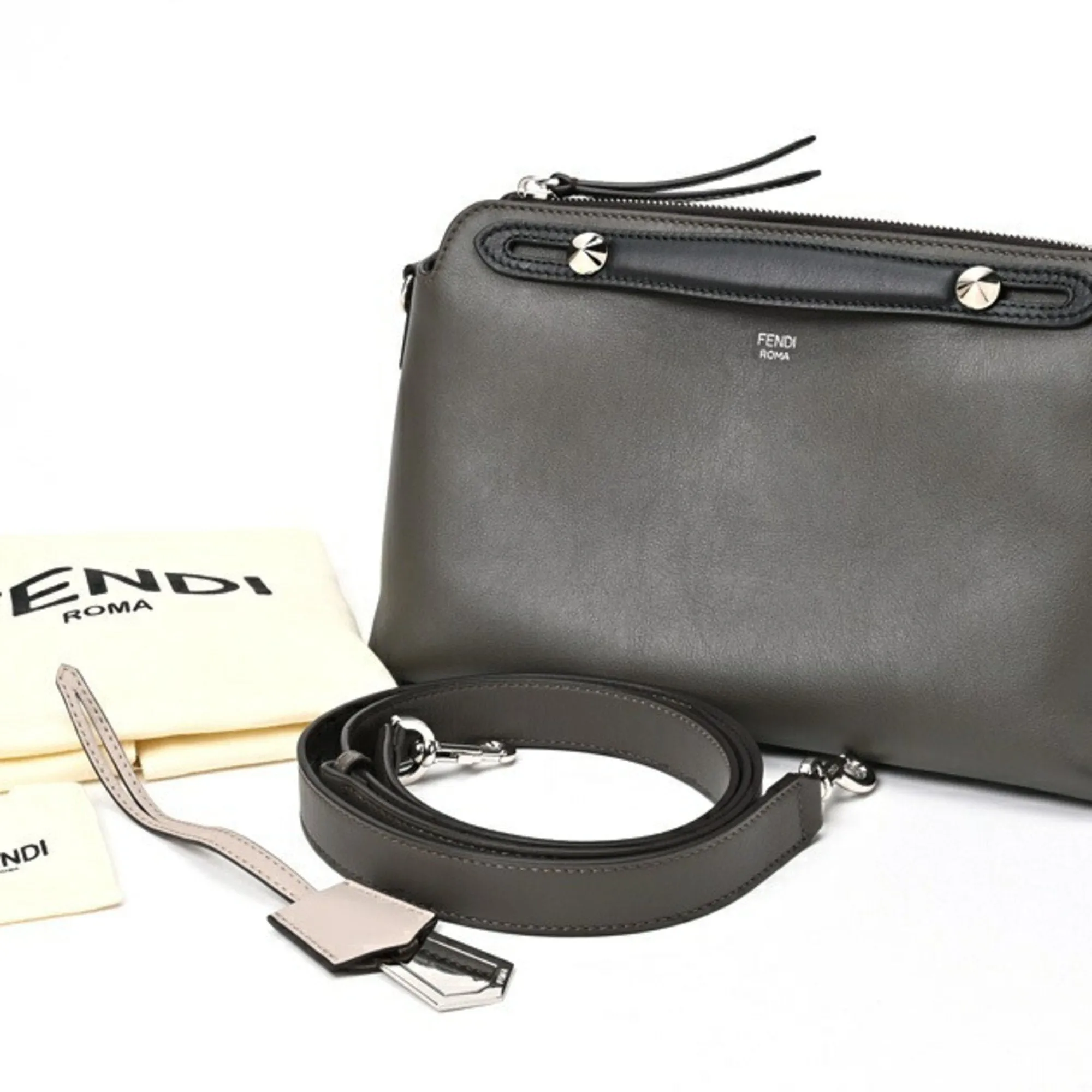 Fendi By the way Medium