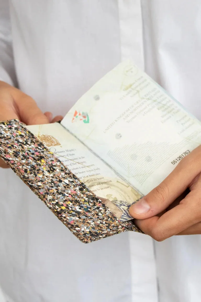 Liga Beach Clean Passport Holder