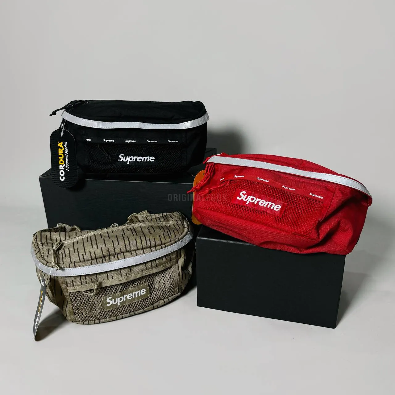 Supreme Reflective Waist Bag Black