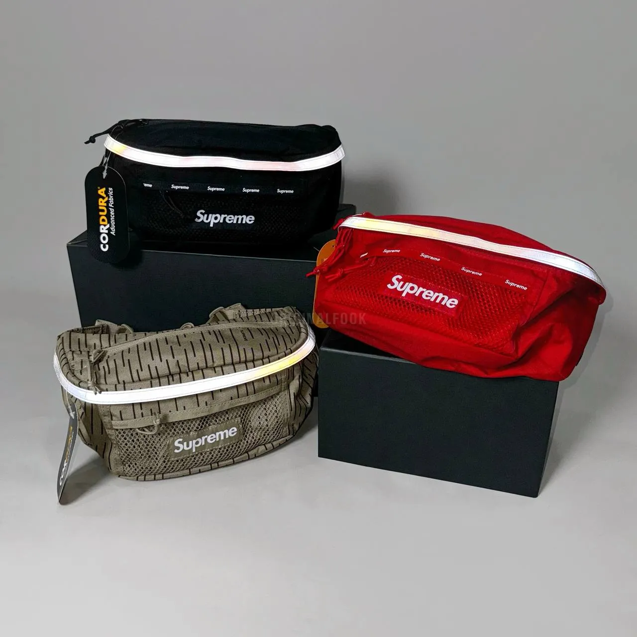 Supreme Reflective Waist Bag Black