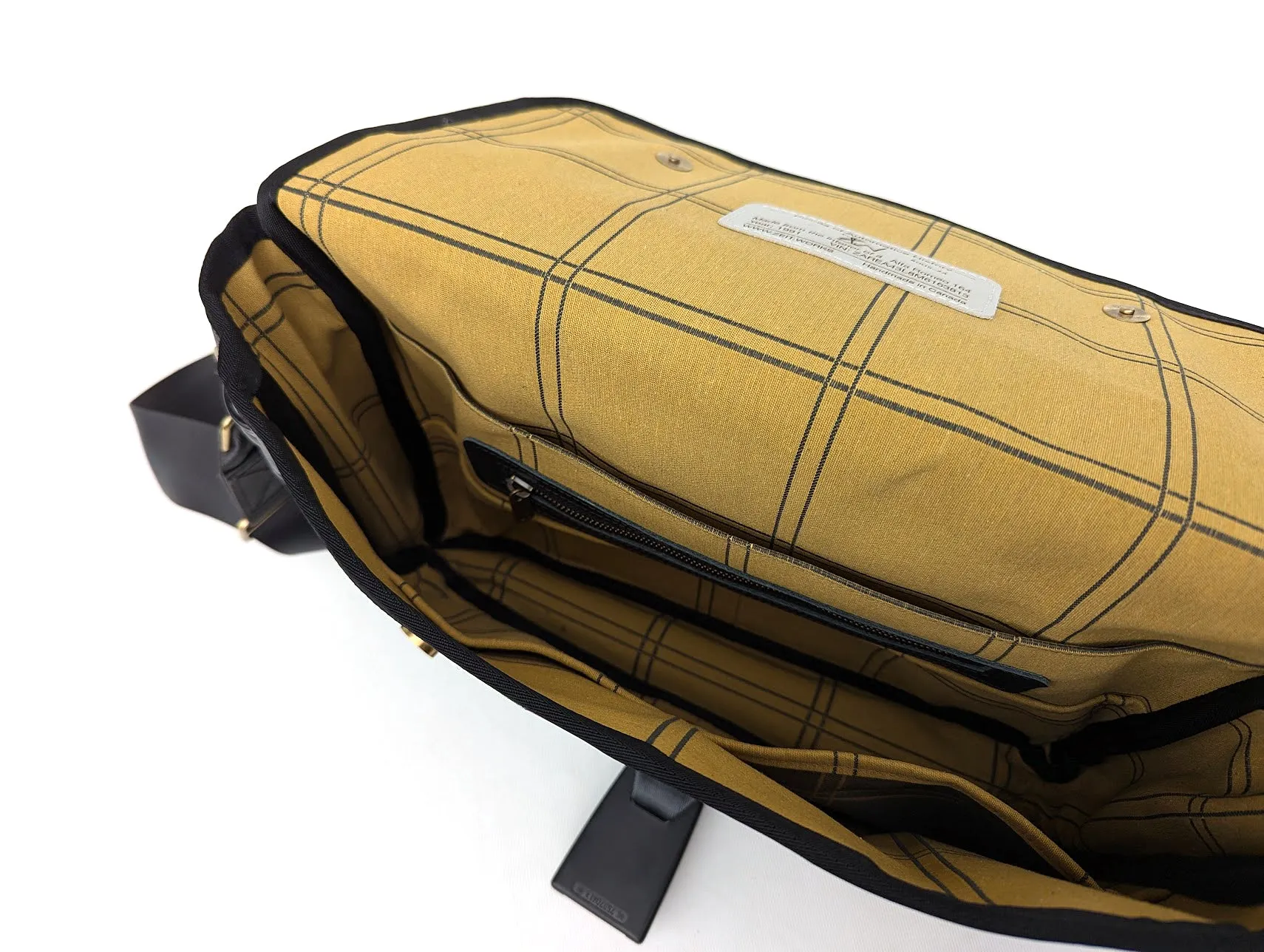 ZW Laptop Bag -  1991 Alfa Romeo 164